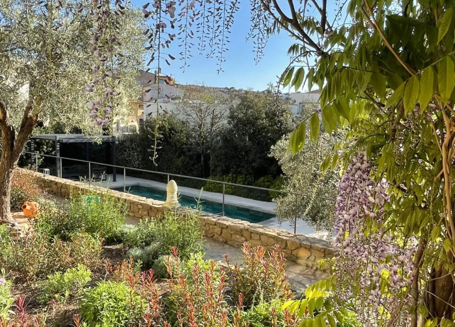 בגור Villa Anna